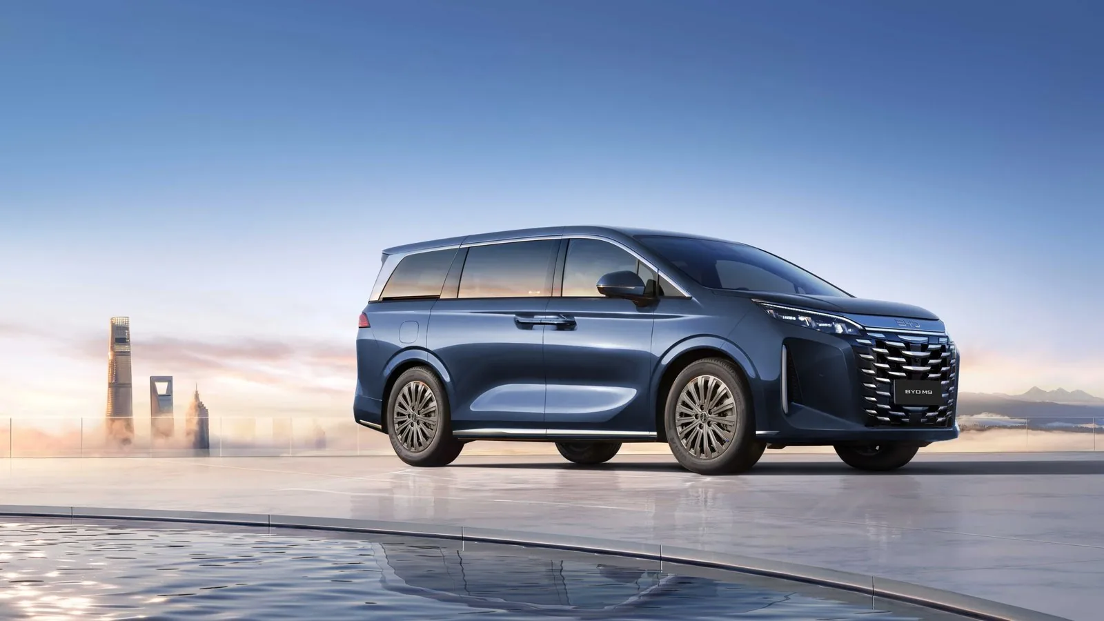 BYD M9 — MPV hybrid hạng sang