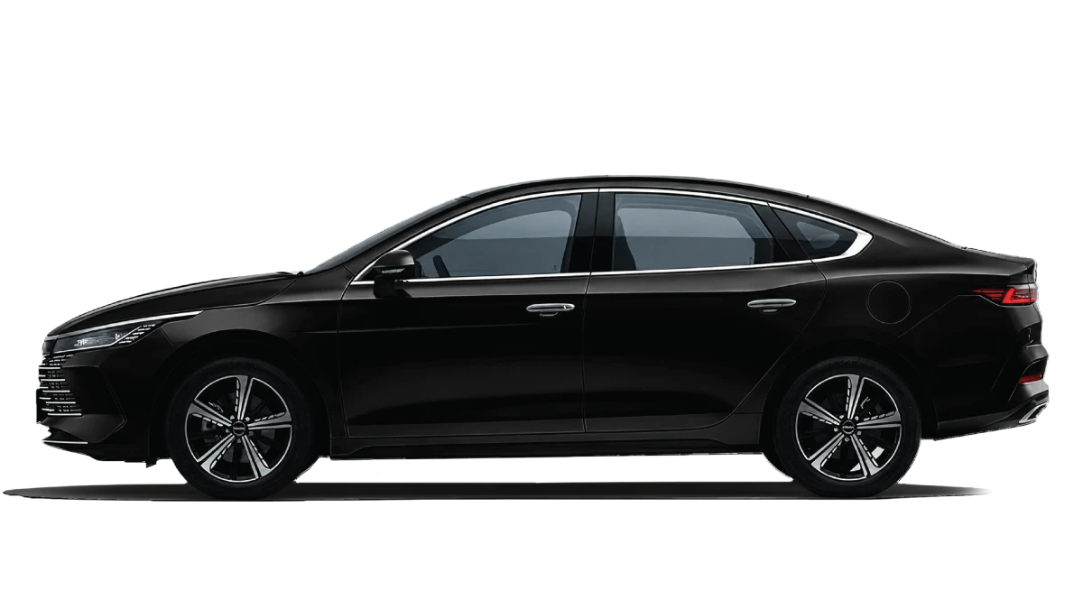 BYD Seal 5 DM-i — sedan hybrid DM-i, màu Snowy White